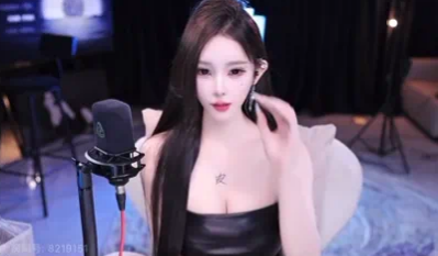 女主播吐槽某音网友太抠,直播间在线人数几千竟无人刷礼物,网友锐评:你没有让人有消费欲望!