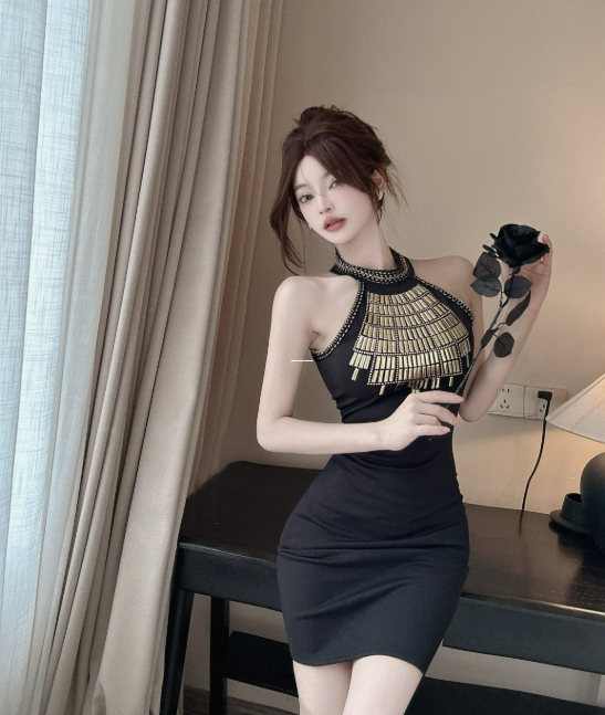 揭秘网络红人反差婊黑料，吃瓜群众纷纷热议