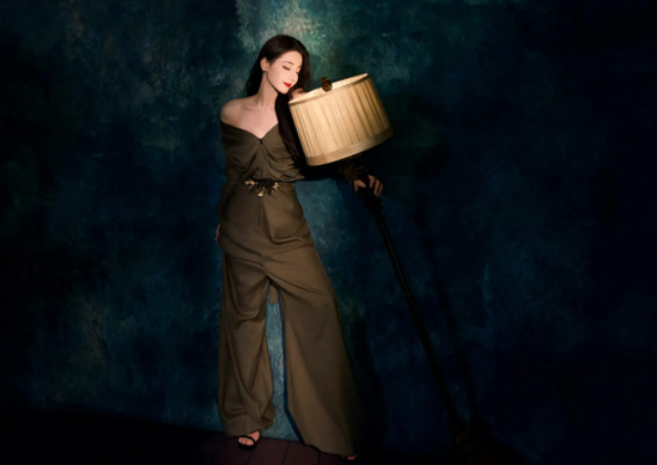 迪丽热巴造型师热搜风波,颜值挽救形象